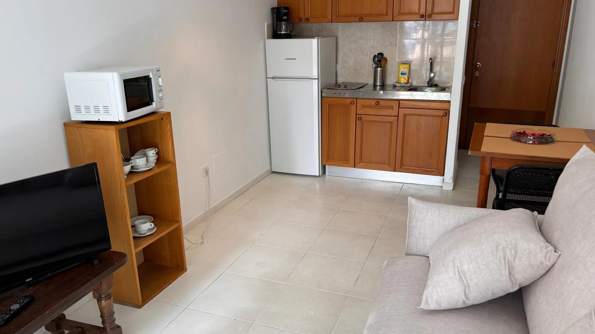 Apartment Studio A 300 M De La Playa De Pals Mp 502