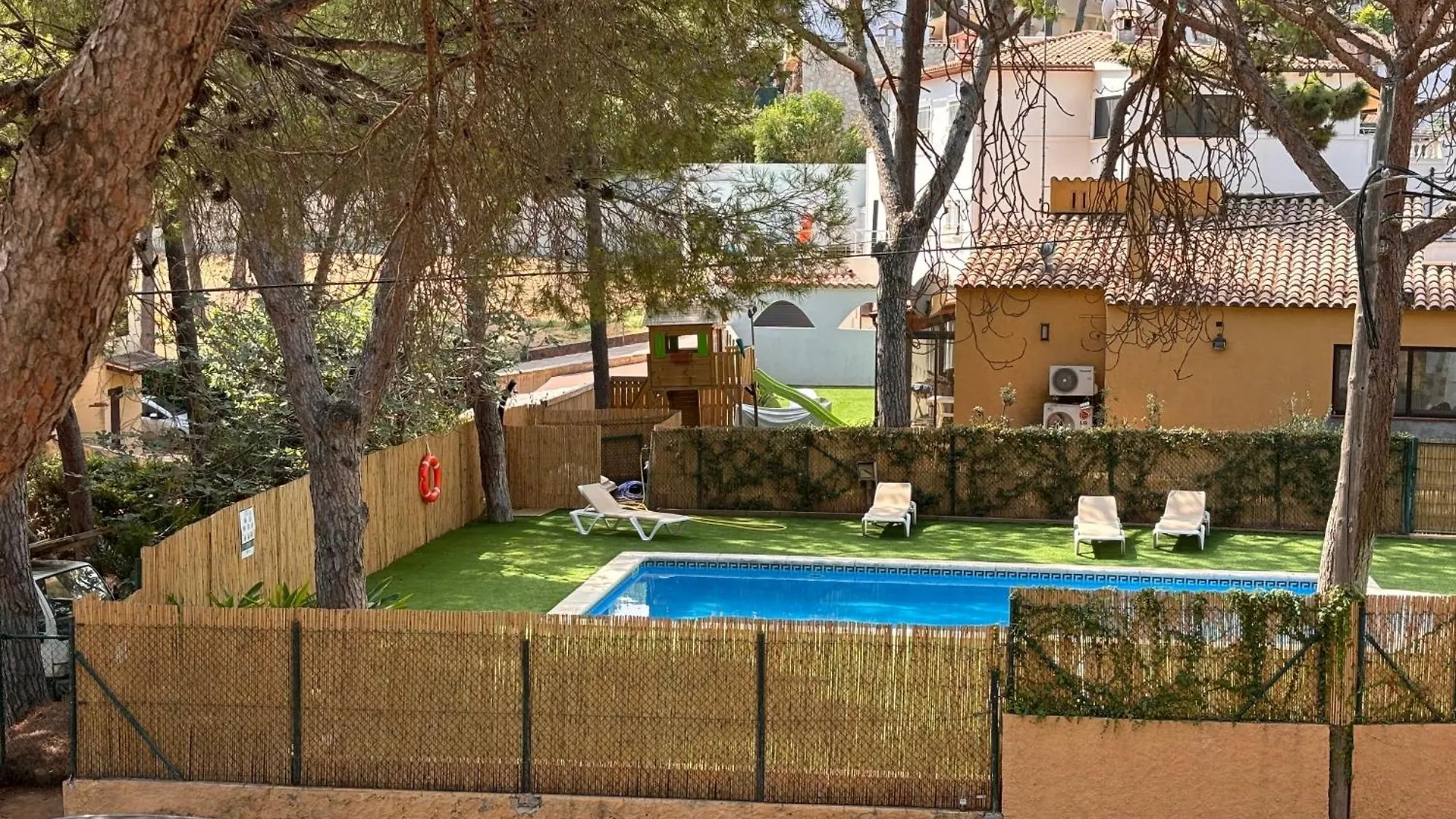 Apartment Studio A 300 M De La Playa De Pals Mp 502